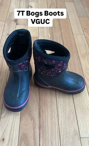 7T Bogs Boots, Shoes 7.5 (Toddler:2-4yr)