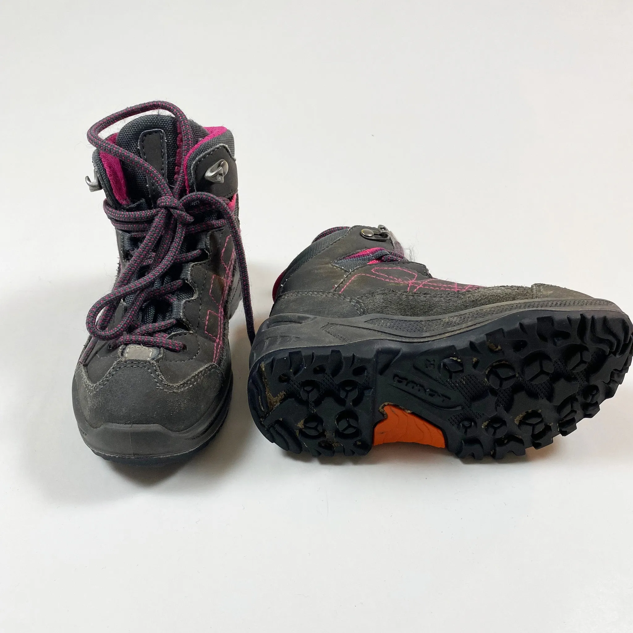 Lowa grey gore-tex hiking boots 25
