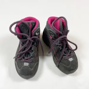 Lowa grey gore-tex hiking boots 25
