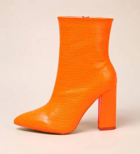 Shein Crocodile Embossed Side Zip Chunky Heeled Classic Boots, Size: 40 */